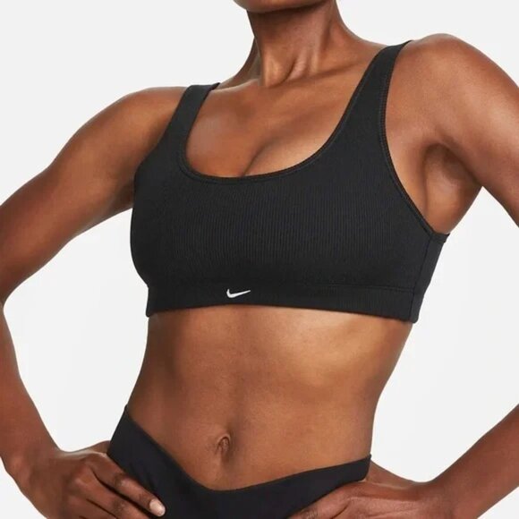 2-Nike NWOT Alate All U Light-Support Lightly Lined RibbedSports Bra Black NWOT - Picture 4 of 7